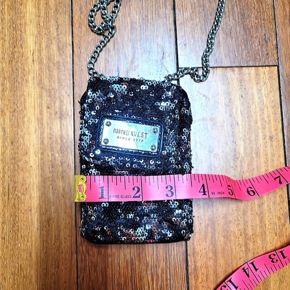 Nine West Sequins Chain Walllet - Picture 7 of 8